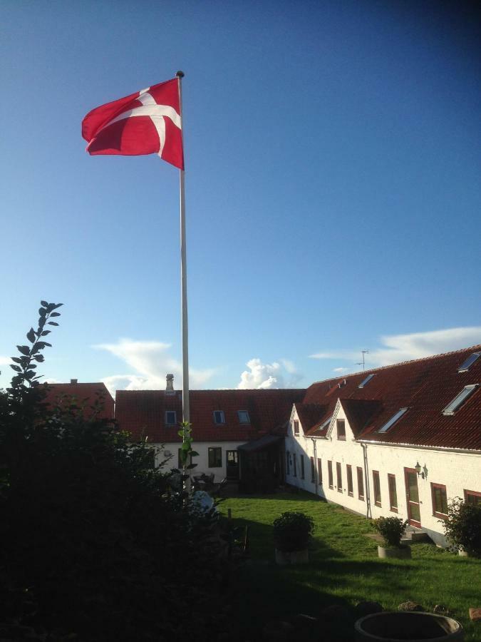 Ibsens Gaard Hotel Ebeltoft Exterior photo
