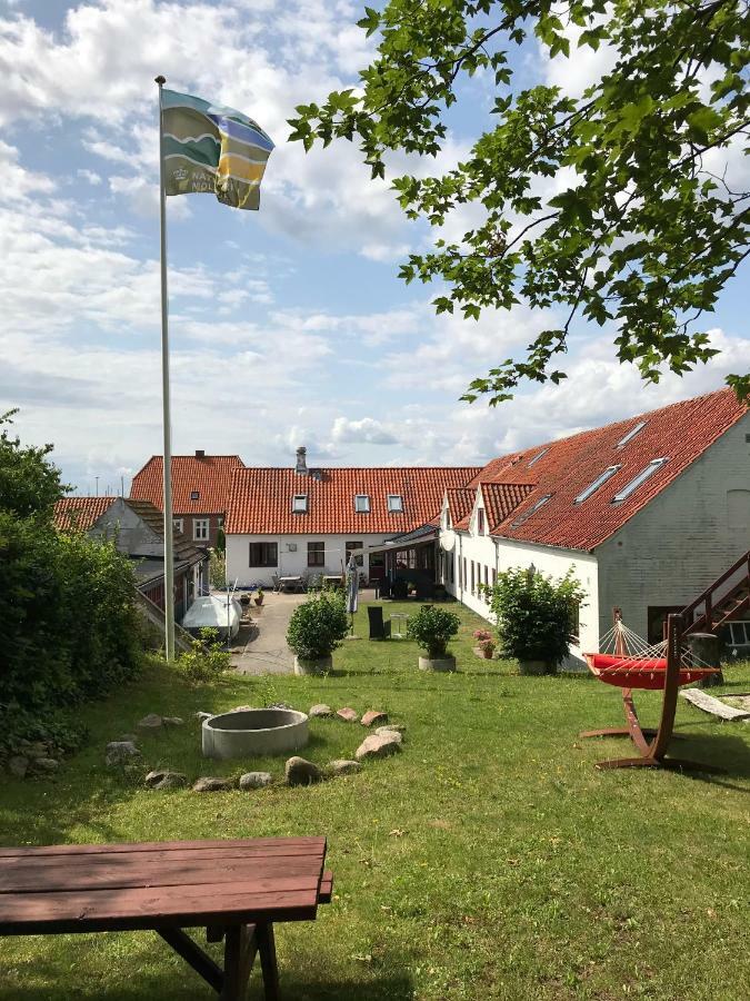 Ibsens Gaard Hotel Ebeltoft Exterior photo